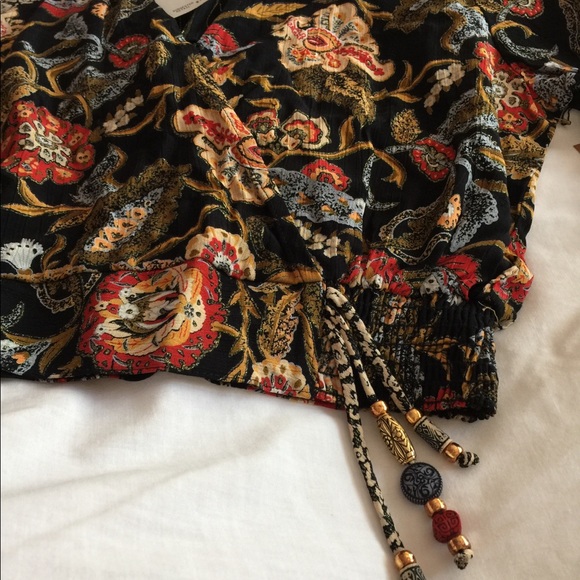 Top - Picture 8 of 8